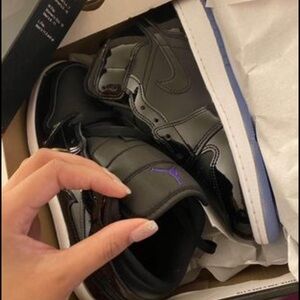 Space Jam Jordan Mid